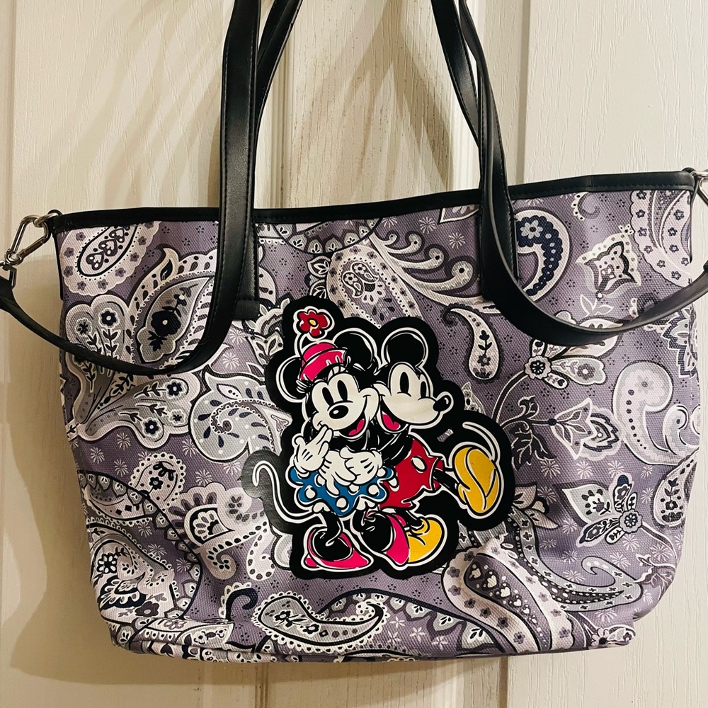Vera Bradley Disney Mickey and Minnie piccadilly Paisley small everyday Tote bag